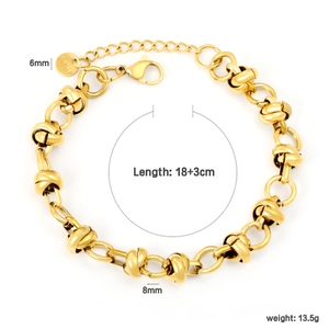 Detail of 18k gold plated stainless steel chunky chain bracelet with lobster clasp and tag