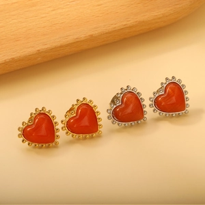 Boucles d'oreilles cœur œil de chat rétro avec bords perlés dorés et argentés