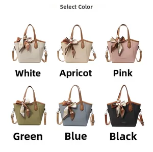 Détails des six coloris de sacs seaux texturés avec foulards en soie décoratifs et bandoulières