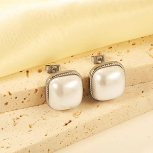 Vintage square stud earrings with white pearl and twisted rope silver-tone frame