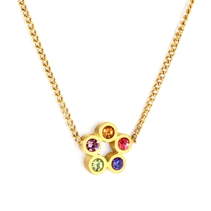 Collier en acier inoxydable doré avec pendentif fleur à cinq pétales en cristaux colorés