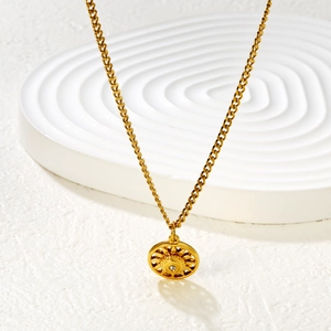 Collana minimalista in acciaio inossidabile placcato oro 18k con ciondolo a sole e zircone