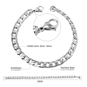 Vue détaillée du bracelet gourmette en acier inoxydable de 10 mm avec motif à carreaux gravé