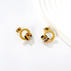 Three-tone intertwined ring earrings with Roman numeral engravings in gold finish