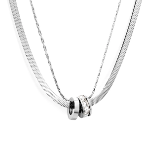 Collana a doppio strato argento con catena a serpente e pendente a doppio anello