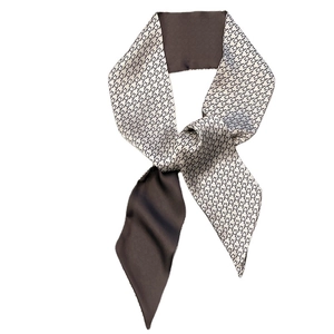 Elegant slim gray silk scarf with houndstooth pattern for professional business wear