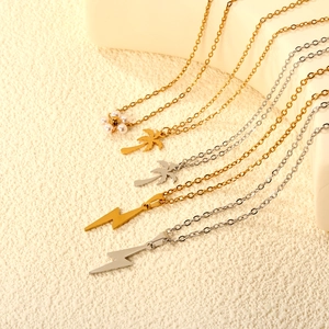 Collier Pendentif Minimaliste En Acier Inoxydable Pour Femme Éclair Cocotier Künstliche Perle Fleur Charme Bijoux