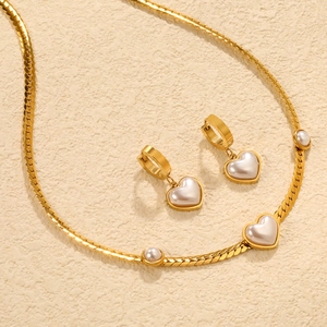 Elegant gold-plated stainless steel jewelry set with heart pearl necklace and earrings