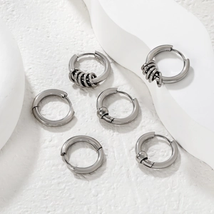 Lot de six boucles d'oreilles créoles unisexes en acier inoxydable poli au style moderne