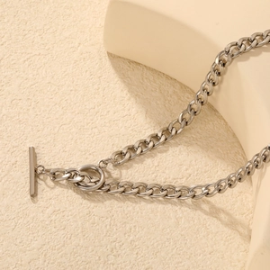 Collana da uomo a catena cubana in acciaio inossidabile argento con chiusura a T-bar