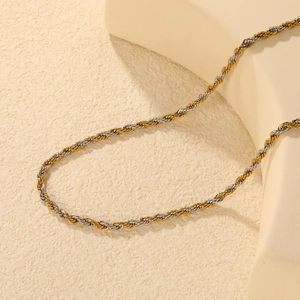 Collana a catena a fune bicolore in acciaio inossidabile oro e argento su base ceramica