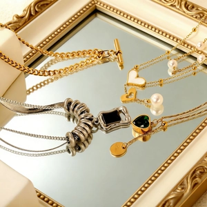 Stainless Steel Necklace 18K Gold Plated Heart Green Gemstone Pendant Layered Snake Chain Jewelry For Women