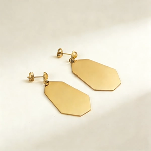 Boucles d'oreilles géométriques hexagonales plaquées or en acier inoxydable