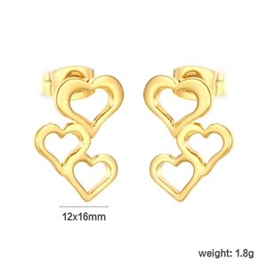 Boucles d'oreilles cœur creux irrégulier plaqué or 18k avec design ajouré multicouche