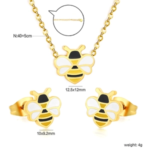 Parure abeille dorée en acier inoxydable avec collier et boucles d'oreilles émaillés