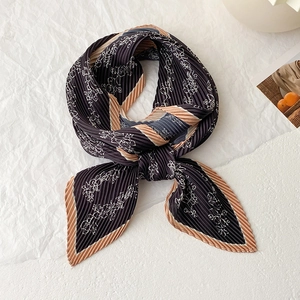 Floral pleated skinny silk scarf with vintage print and elegant striped border