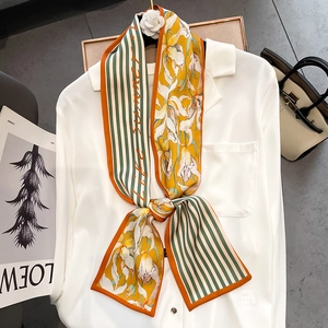 Écharpe Fine Femme Imitation Satin Imprimé Fleur De Lys Rayures Verticales Foulard Mode Ruban De Sac À Main Serre Tête Accessoire