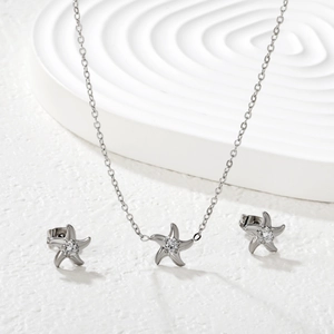 Starfish jewelry set with necklaces and earrings in polished silver and zircon