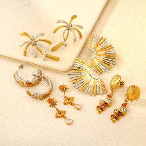 Boucles D'oreilles En Acier Inoxydable Plaquées Or Forme Éventail Soleil Lune Étoile Mauvais Œil Coquille Bijoux Femmes
