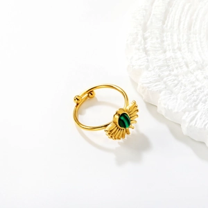Adjustable gold stainless steel malachite ring with bohemian sunburst pattern design