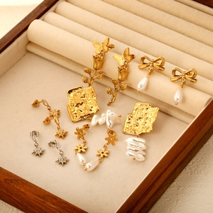 Boucles D Oreilles Pendantes En Acier Inoxydable Plaqué Or Papillon Rose Fleur Étoile Künstliche Perle Zircone Pour Femmes