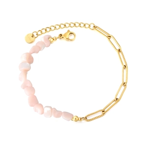 Bracelet pour femme en pierres de coquillage rose et chaîne trombone en acier doré