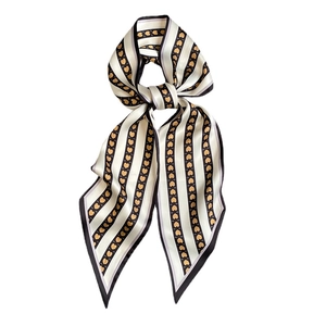 Foulard étroit en soie à rayures noires et cœurs orange noué en forme de ruban chic
