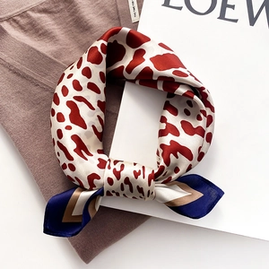 Fashion Women Mulberry Satin Square Scarf Leopard Animal Print Contrast Border Elegant Neck Head Handbag Accessory