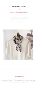 Détail du foulard plissé 10x130cm à motif losanges géométriques en soie synthétique