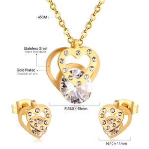 Detailed size and material specs for gold plated stainless steel heart jewelry set