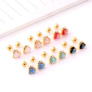 Set di sei paia di orecchini a cuore con pietre colorate e finitura in oro