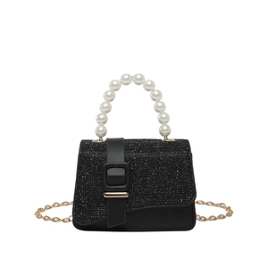 Mini sac carré tendance avec poignée en perles et chaîne dorée en paillettes noires