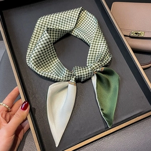 Fashionable green and cream houndstooth silk scarf with elegant solid color ends