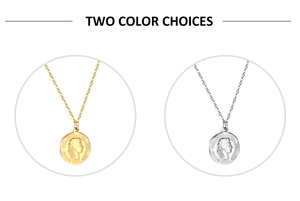 Deux choix de couleurs pour collier à pendentif pièce en finitions plaqué or 18K et argent