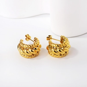 18K gold-plated stainless steel C-shape hoop earrings with twisted croissant texture