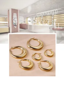 Détails de l'ensemble de 6 boucles d'oreilles créoles torsadées dorées en trois tailles