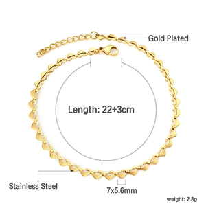 Detail of gold plated stainless steel heart chain with 22cm length and 3cm extender