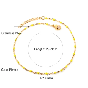 Detailed view of 23+3cm gold plated stainless steel anklet with 1.8mm yellow beads