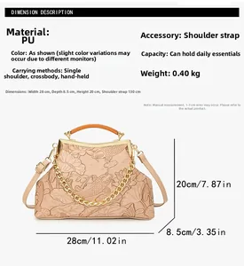 Detail der beige Handtasche mit elegantem Reliefmuster aus Karpfen und Lotusblumen