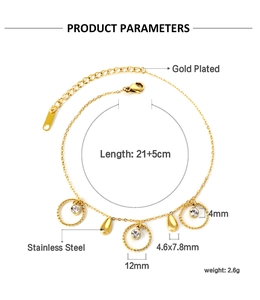 Detail view of gold-plated stainless steel anklet showing 21+5cm length and charms