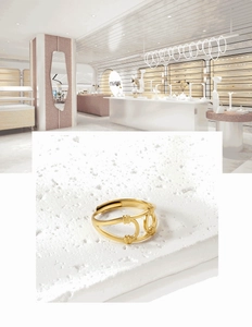 Makroaufnahme eines minimalistischen verstellbaren 18K Goldrings mit Hohlraumdesign