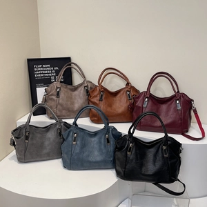 Grand sac cabas en cuir PU en six couleurs avec bandoulières réglables pour le quotidien