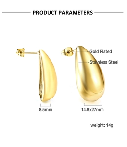 Detailed size parameters of gold plated stainless steel teardrop earrings with dimensions