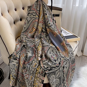 Élégant Foulard Femme En Fausse Satin Grand Châle Imprimé Paisley Rétro Mode Doux Soyeux Accessoire Décoratif