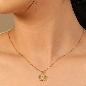 Blumen Anhänger Halskette Edelstahl Vergoldet Muschel Zirkon Quaste Eleganter Modeschmuck Für Damen Mädchen