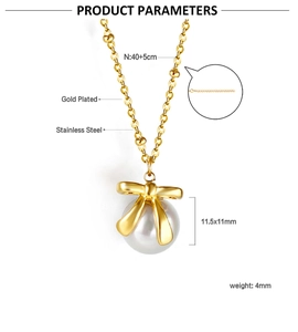Detail of 18K gold plated bow necklace with white pearl and 40+5cm adjustable chain