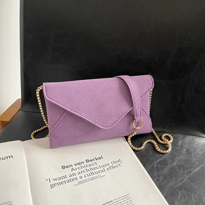 Women Matte PU Leather Crossbody Bag Suede Texture Envelope Shoulder Purse Golden Metal Chain Simple Retro Style