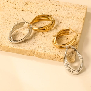 Minimalist triple band intertwined hoop earrings in 18K gold and silver stainless steel