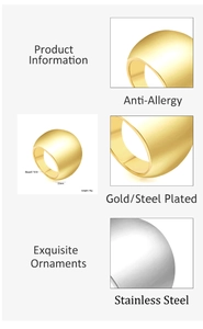 Détail macro d'une bague en acier doré de 22mm avec spécifications de taille et anti-allergie