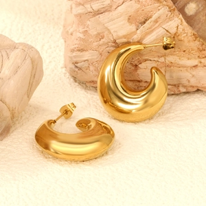 Klobige Creolen Vergoldeter Edelstahl Minimalistisch Glatt Spiegelpoliert C-Förmiger Modeschmuck Für Frauen